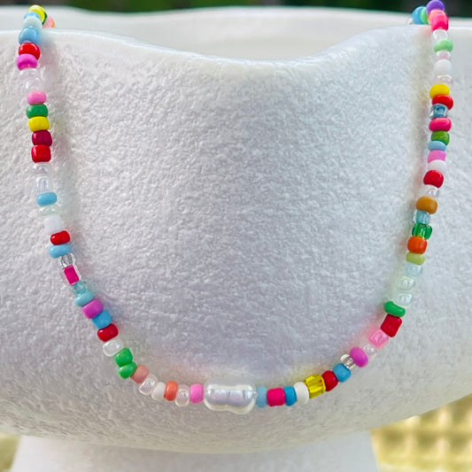 Rainbow Pearl Chocker